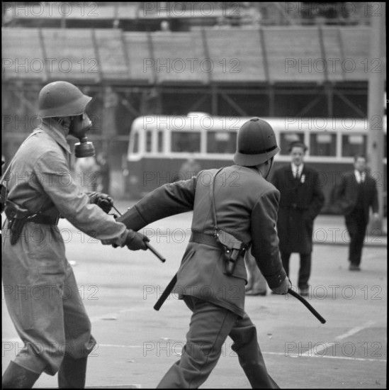 Policemen; 1961.