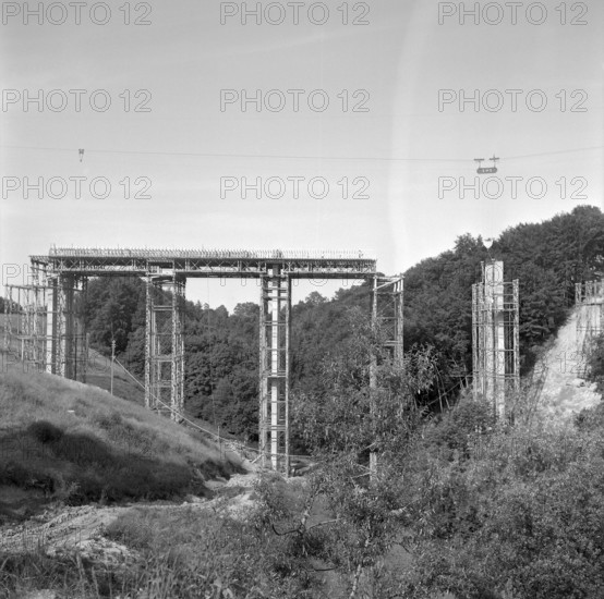 N12, Lavapesson bridge under construction; 1969.