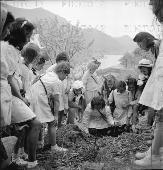 Spring festival in Vico Morcote, 1942.