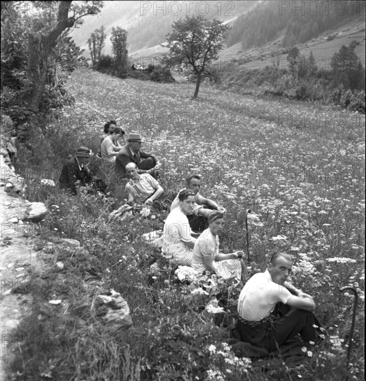 Segensonntag, blessed sunday in Kippel, 1942.