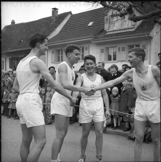Eierleset, Eastern custom in Muttenz, 1958.