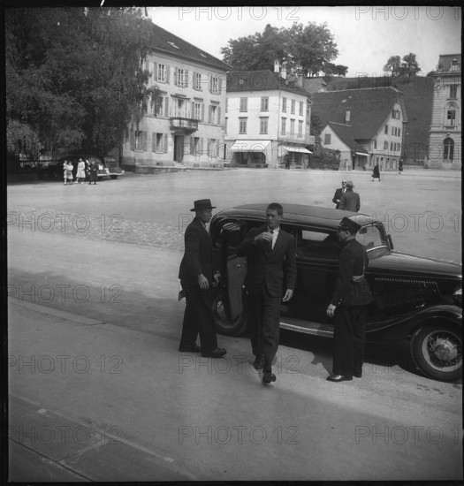 Arrival of the Accused, Trial against 37 Swiss Nazis; 1947.