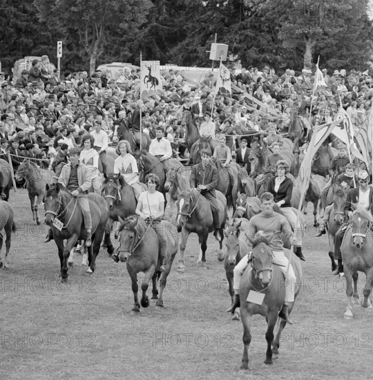 61st Marché-Concours Saignelégier, procession, 1964.