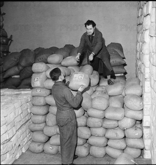 Aid packages for prisoners of war, Red Cross 1943.