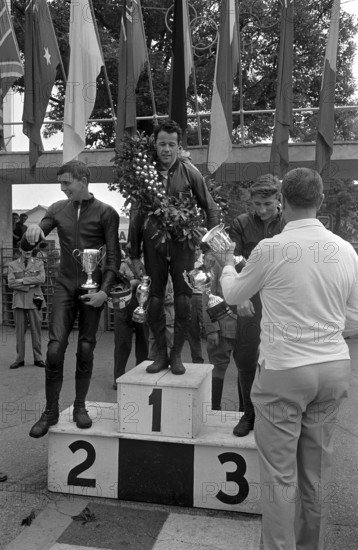 Luigi Taveri,  winner in Monza 1966.