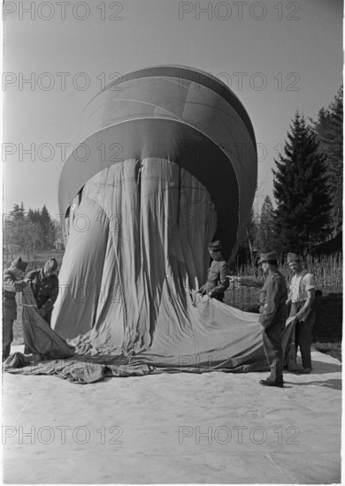 WW 2: marking the border with captive balloon near Chiasso, 1945.