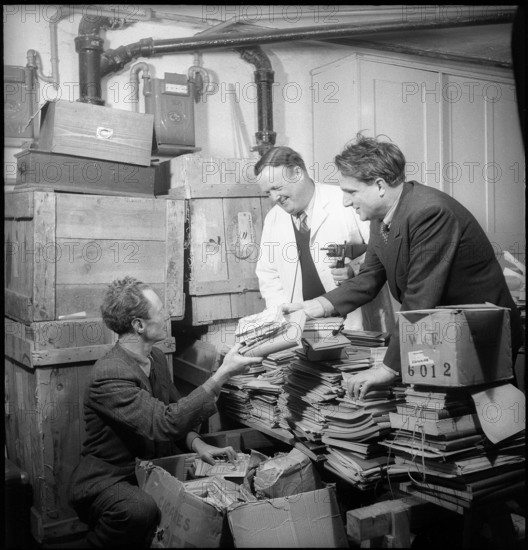 WW 2: collecting items for german theaters, theatres, 1946.