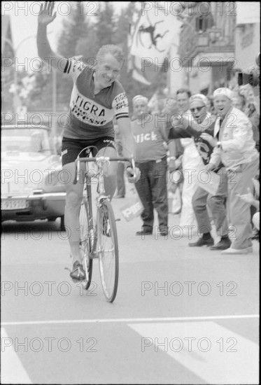 Tour de Suisse 1968: Stage winner Robert Hagmann.