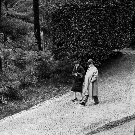 Konrad Adenauer with his daughter in Ascona.