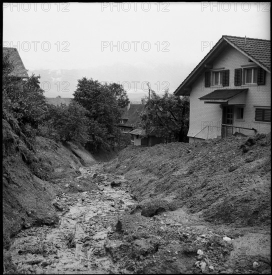 Schmerikon, mud-avalanche after heavy rains; 1953.
