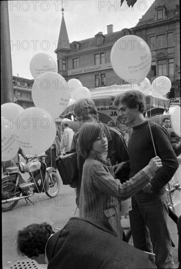 Campaign in support of the women's right to vote in the canton Zurich, 1969.