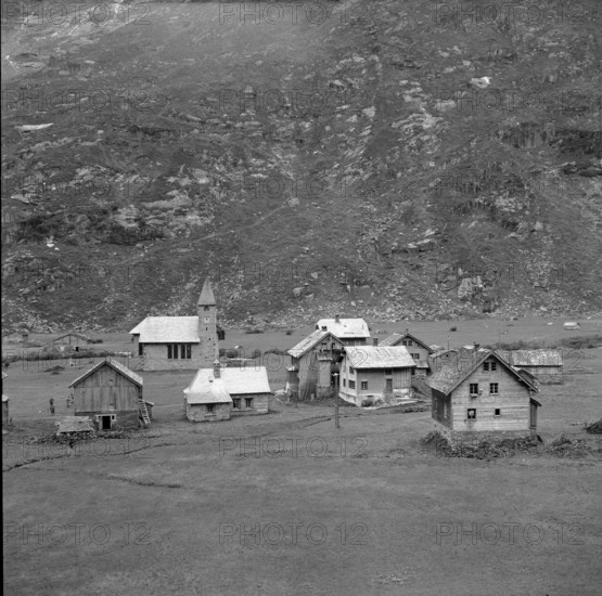 Göscheneralp vor dem Bau des Staudamms; 1955.