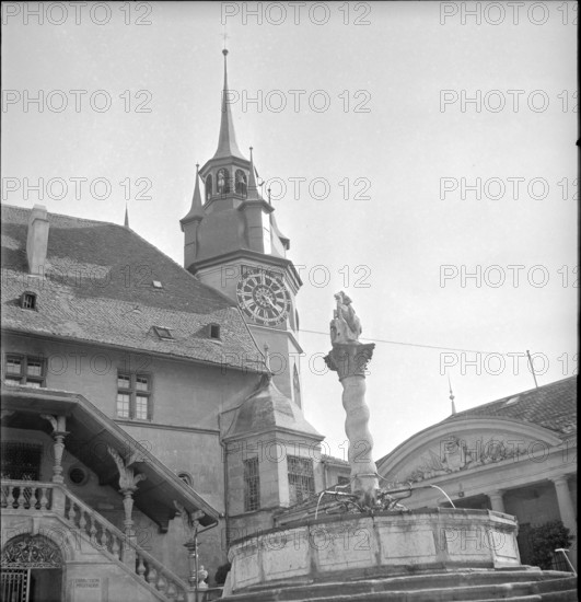 Fribourg; city hall; 1945.