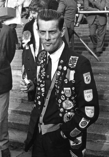 Soccer World Cup 1966, The final: England - Germany; German fan.