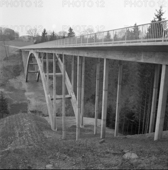Haut-Gotteron bridge near Tavel; 1959.