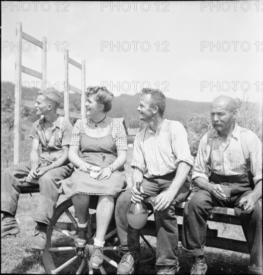 Farmer family; 1944.