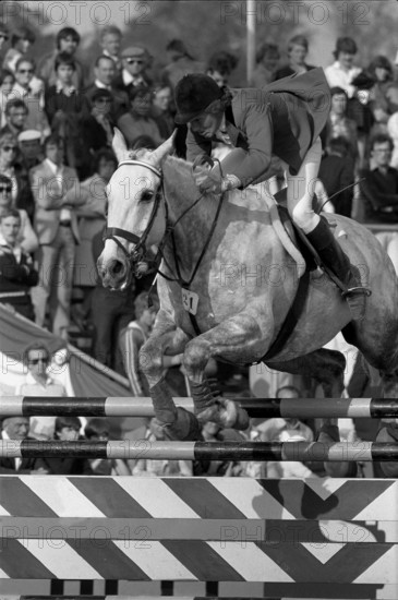 CSIO St. Gallen 1978: Rowland Fernyhough and Bouncer.