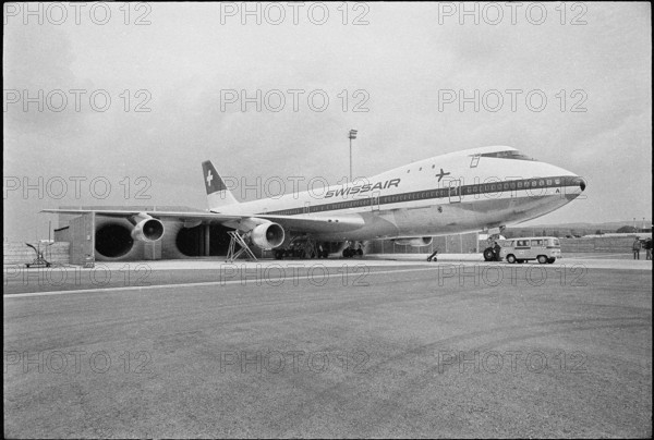 Swissair Boeing 747 at new Engine test stand 1971.