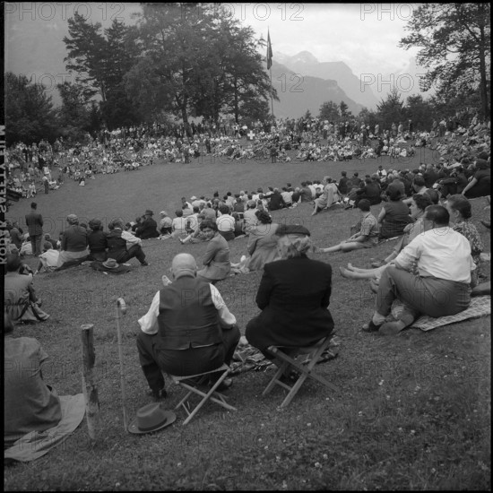 Rütli; People celebrating national holiday; 1954.