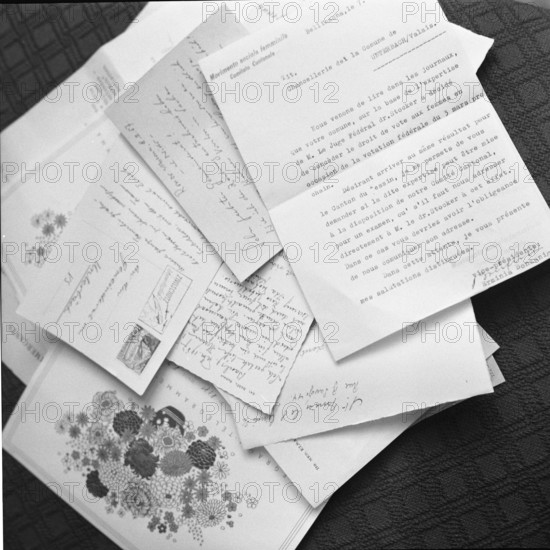 Female citizens in Unterbäch could vote for the first time at a federal voting. Women in other municipal communities could at least give consultative advice. Numerous municipalities would like to follow this example and ask for more informations, letter from Movimento Sociale Femminile in canton Tessin.