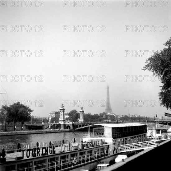 1967, Paris, Senna River and Alexander III Bridge.