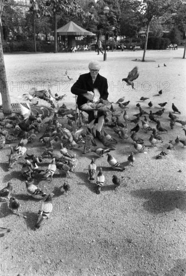 1975, Paris, Tuileries Gardens.