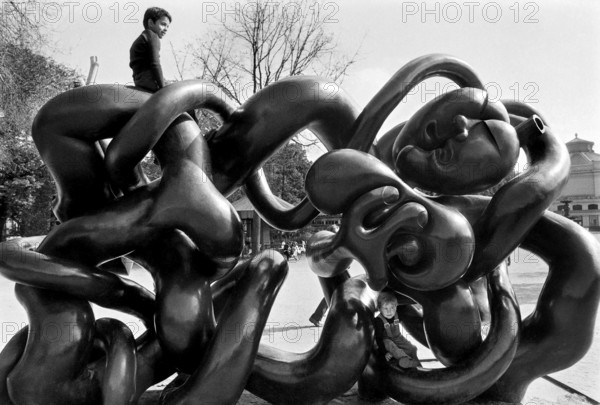 1975, Paris, old Citroen.