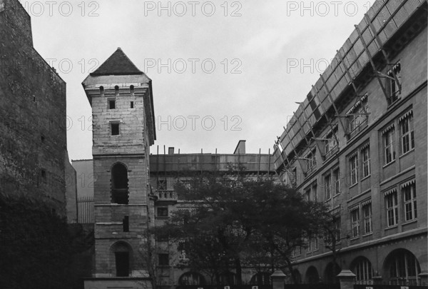 1975, Paris, Marais.