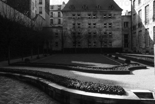 1975, Paris, Marais.