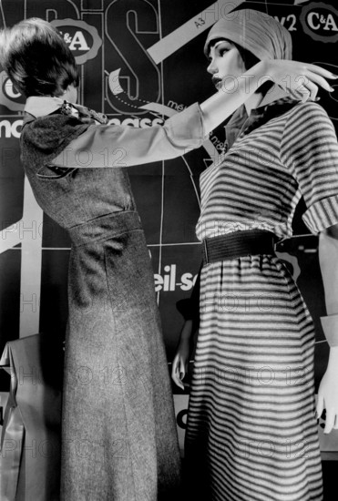 1975, Paris, Marais, shop windows