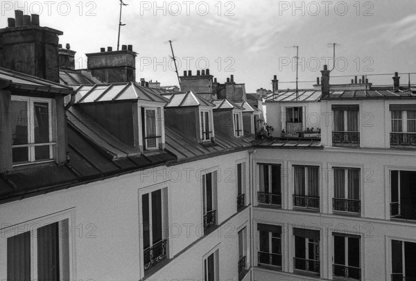 1975, Paris, Rive droite, attics.