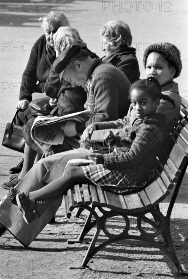 1975, Paris, Rive droite, people.