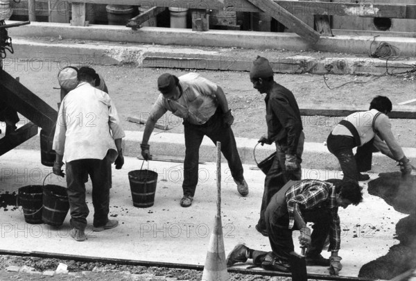 1976, Paris, Rive droite, Centre Pompidou, Beaubourg.