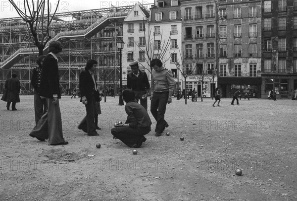 1976, Paris, Rive droite, Centre Pompidou, Beaubourg.
