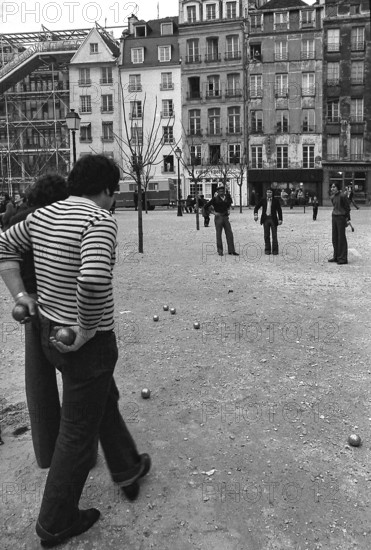 1976, Paris, Rive droite, Centre Pompidou, Beaubourg.