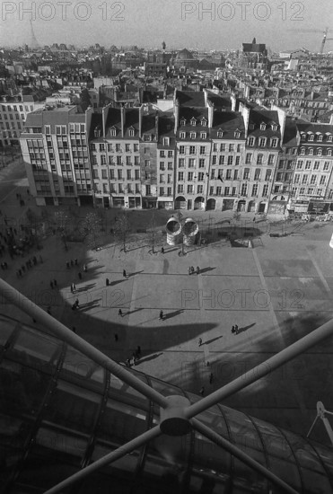 1976, Paris, Rive droite, Centre Pompidou, Beaubourg.