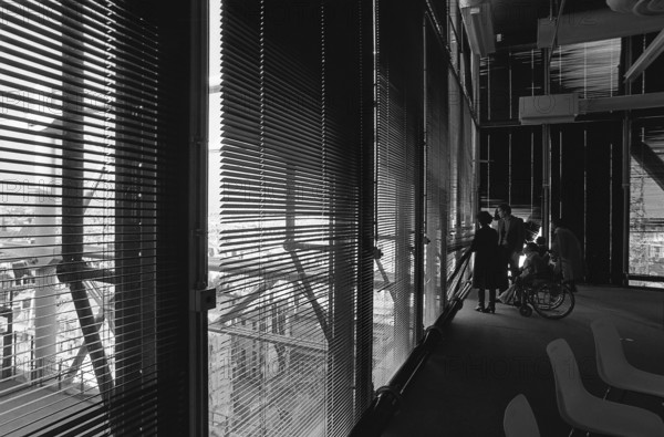 1976, Paris, Rive droite, Centre Pompidou, Beaubourg.