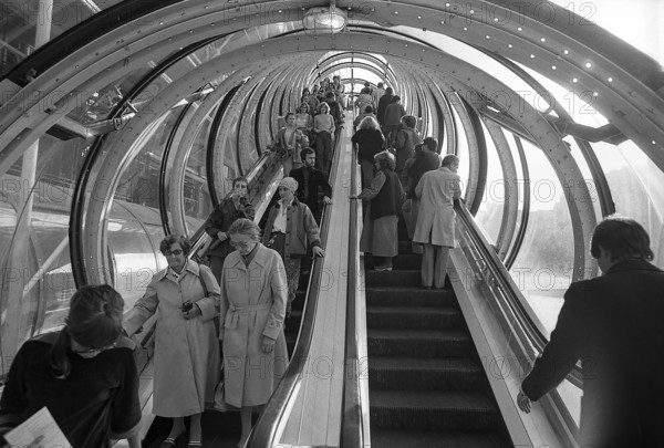 1976, Paris, Rive droite, Centre Pompidou, Beaubourg.