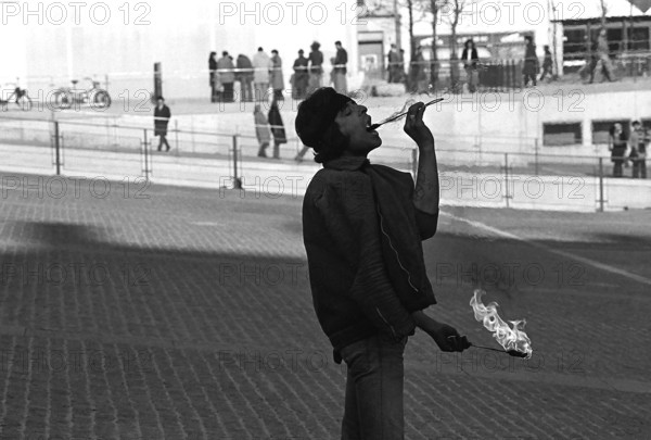 1976, Paris, Rive droite, Centre Pompidou, Beaubourg.