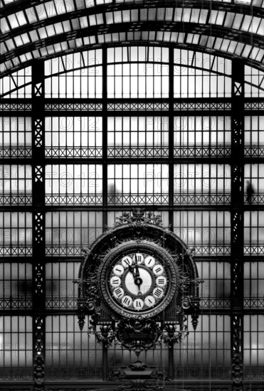 1990, Paris, Rive gauche, Gare d'Orsay - Musee d'Orsay.