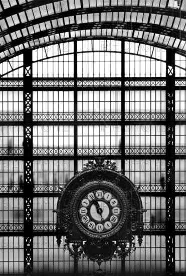 1990, Paris, Rive gauche, Gare d'Orsay - Musee d'Orsay.