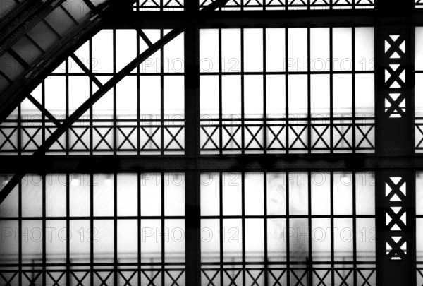 1990, Paris, Rive gauche, Gare d'Orsay - Musee d'Orsay.