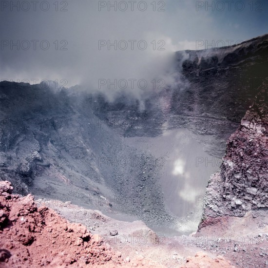 Nature, Italy, region of Campania, 1975 Vesuvius volcano.