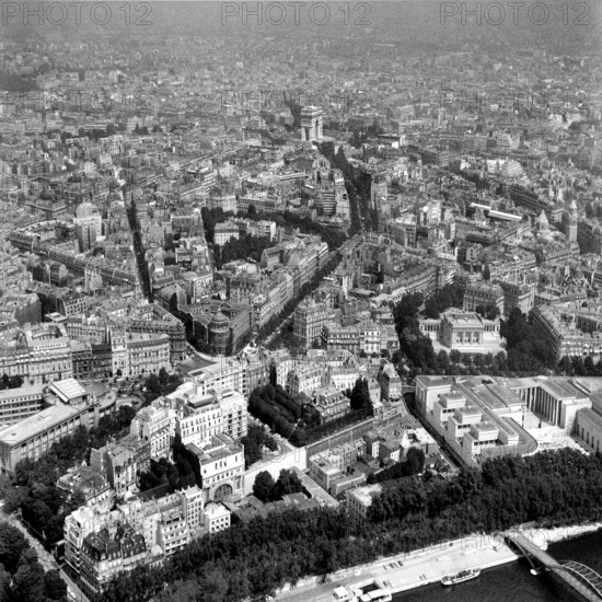 1967, Paris, Panorama with Arc de Triomphe.