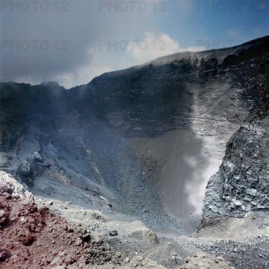 Nature, Italy, region of Campania, 1975 Vesuvius volcano.