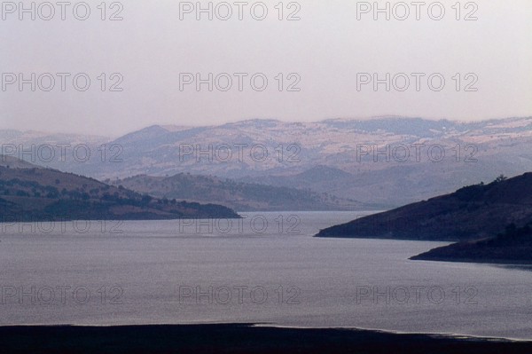 Nature, Italy, region of Puglia 1975 Lago di Occhito (Occhito lake).