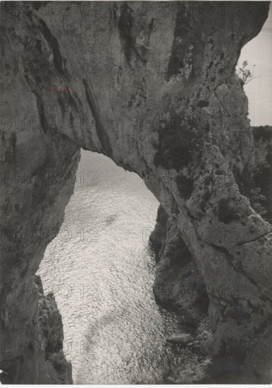 Natural arch at Capri
