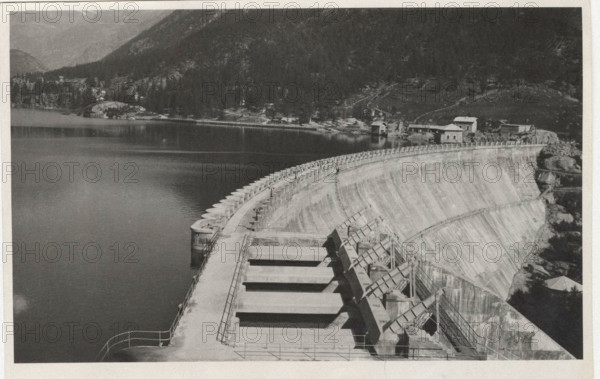 Ceresole Dam