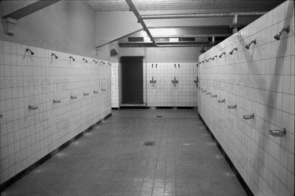 Showers, barracks Thoune 1966.
