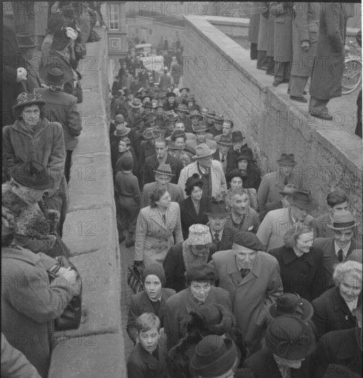 Duttweiler in deployment to Lindenhof place, 1948.